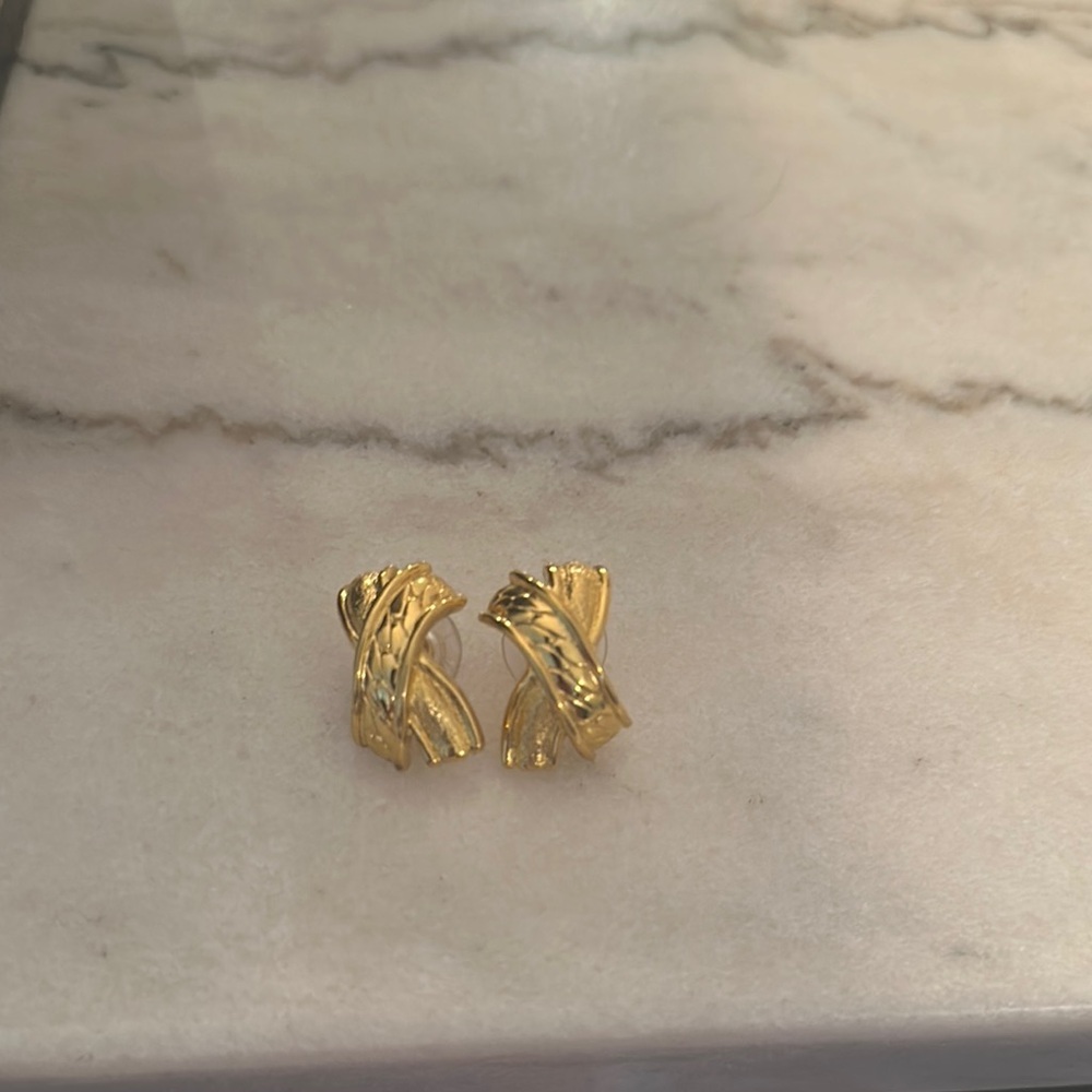 Elegant Goldtone Women's X Earrings